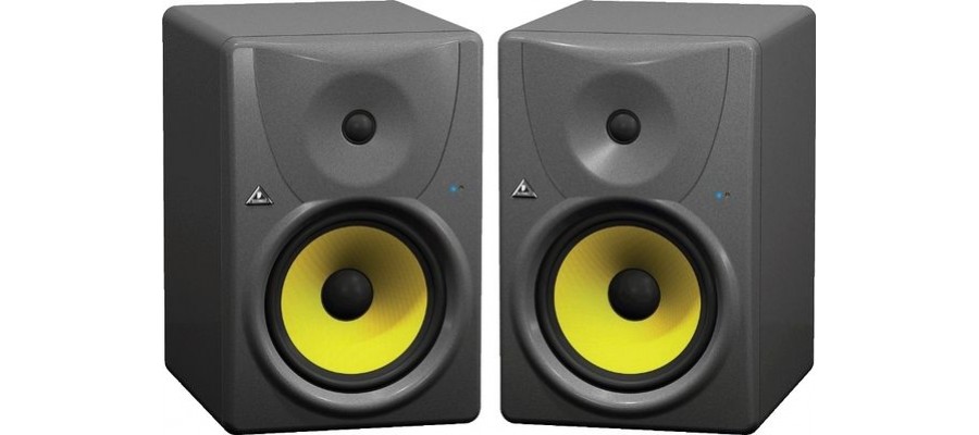 Студійний монітор BEHRINGER B1031A