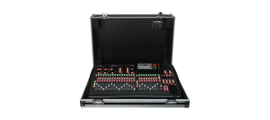 Цифровий мікшер Behringer X32 TP Цифровий мікшер Behringer X32 TP