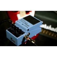 Педаль хорус BOSS CEB-3