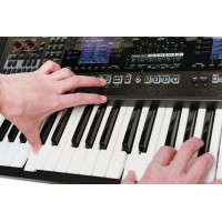 Синтезатор-аранжувальник Roland E-A7