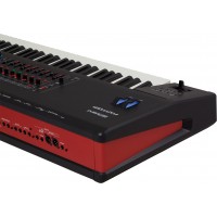 Робоча станція Roland Fantom 8