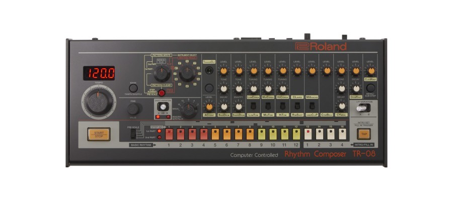 Драм-машина Roland TR-08